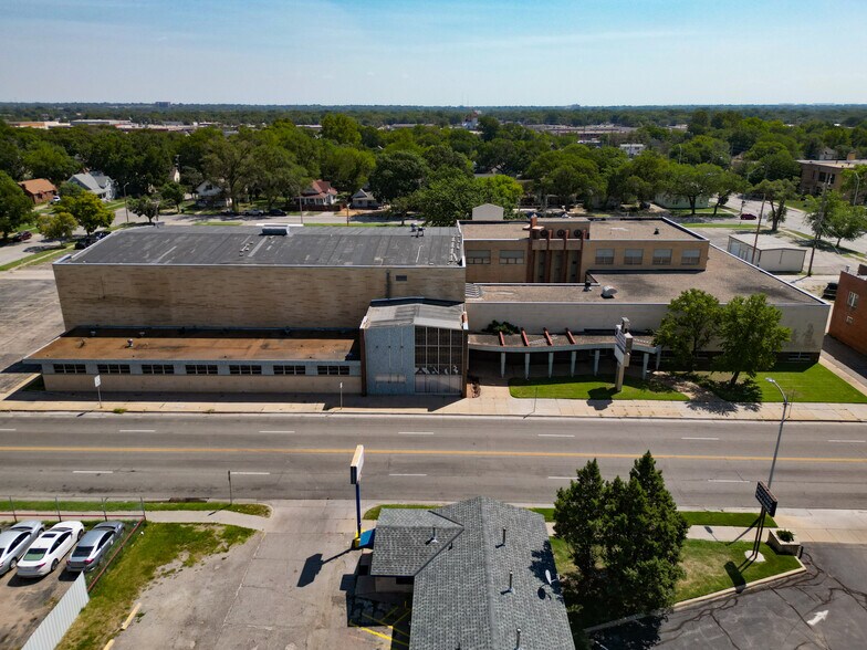 1130 S. Broadway, Wichita, KS à vendre - Photo du bâtiment - Image 3 de 32