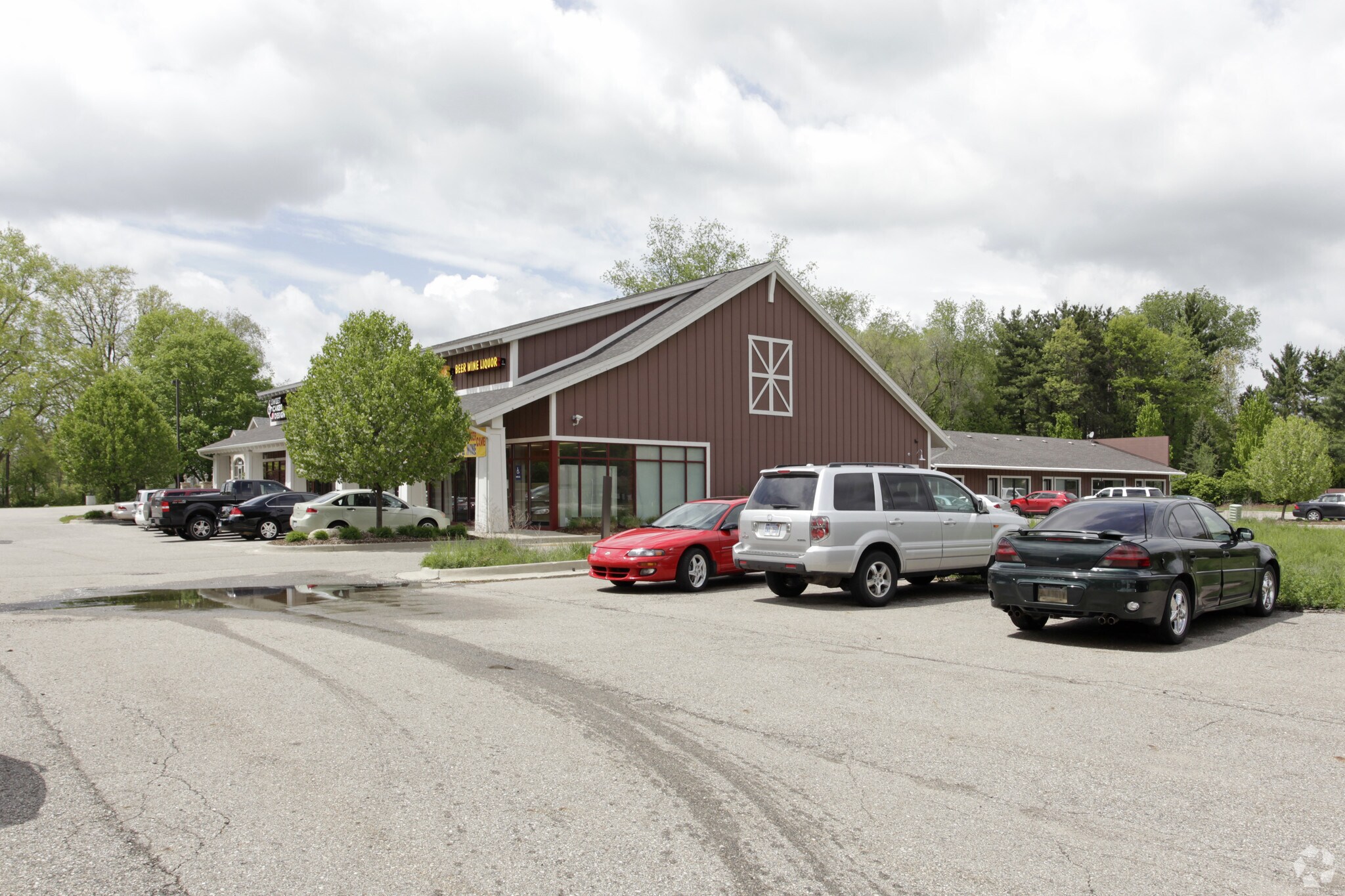 6231 W River Dr NE, Belmont, MI for lease Primary Photo- Image 1 of 8