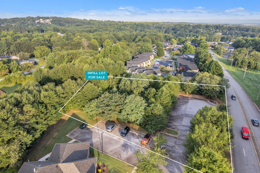 501 Memorial Drive Ext, Greer, SC for sale - Building Photo - Image 1 of 1