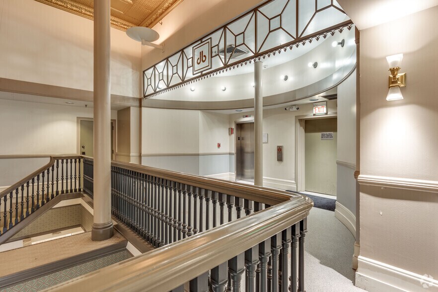 175 N Franklin St, Chicago, IL à louer - Hall d’entrée - Image 3 de 14
