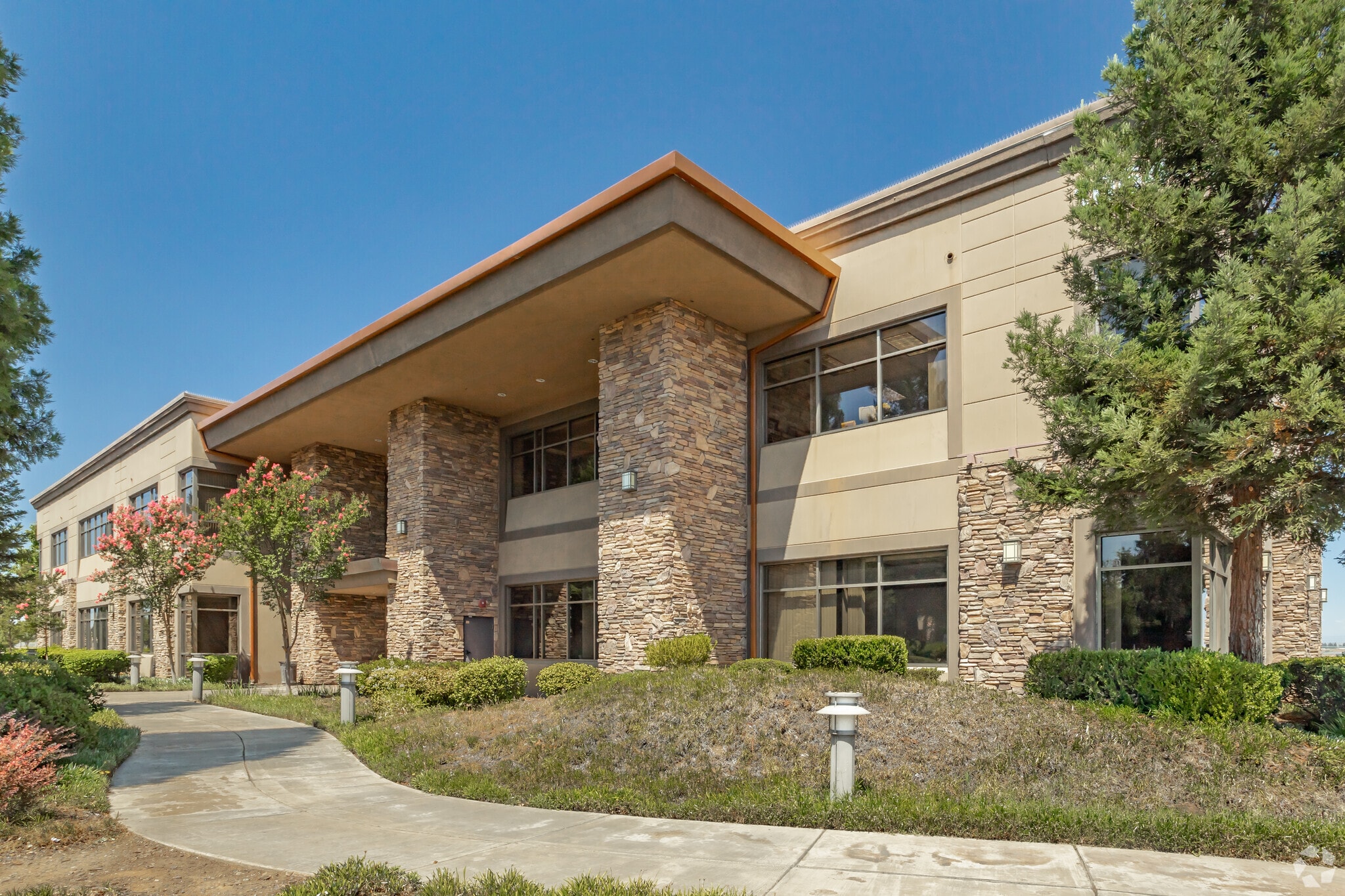 10640 Mather Blvd, Mather, CA for lease Primary Photo- Image 1 of 10