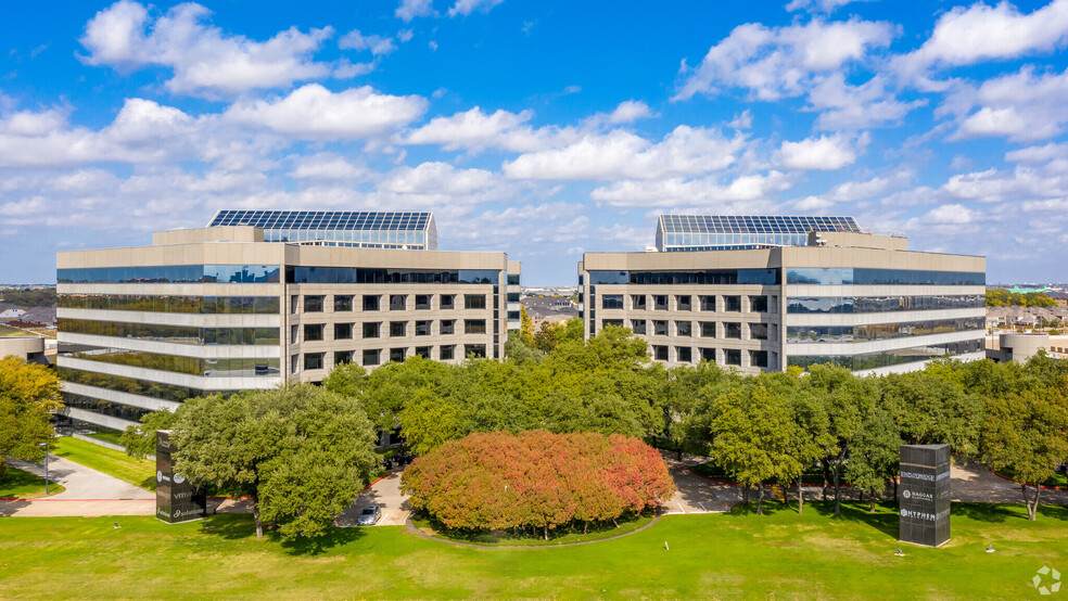 1501-1507 Lyndon B Johnson Fwy, Dallas, TX for lease - Building Photo - Image 1 of 27