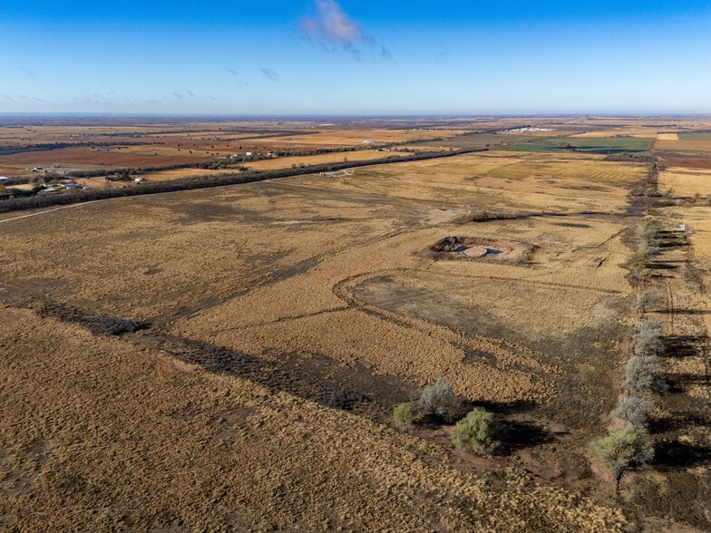 FM 1046, Briscoe, TX for sale - Building Photo - Image 2 of 5