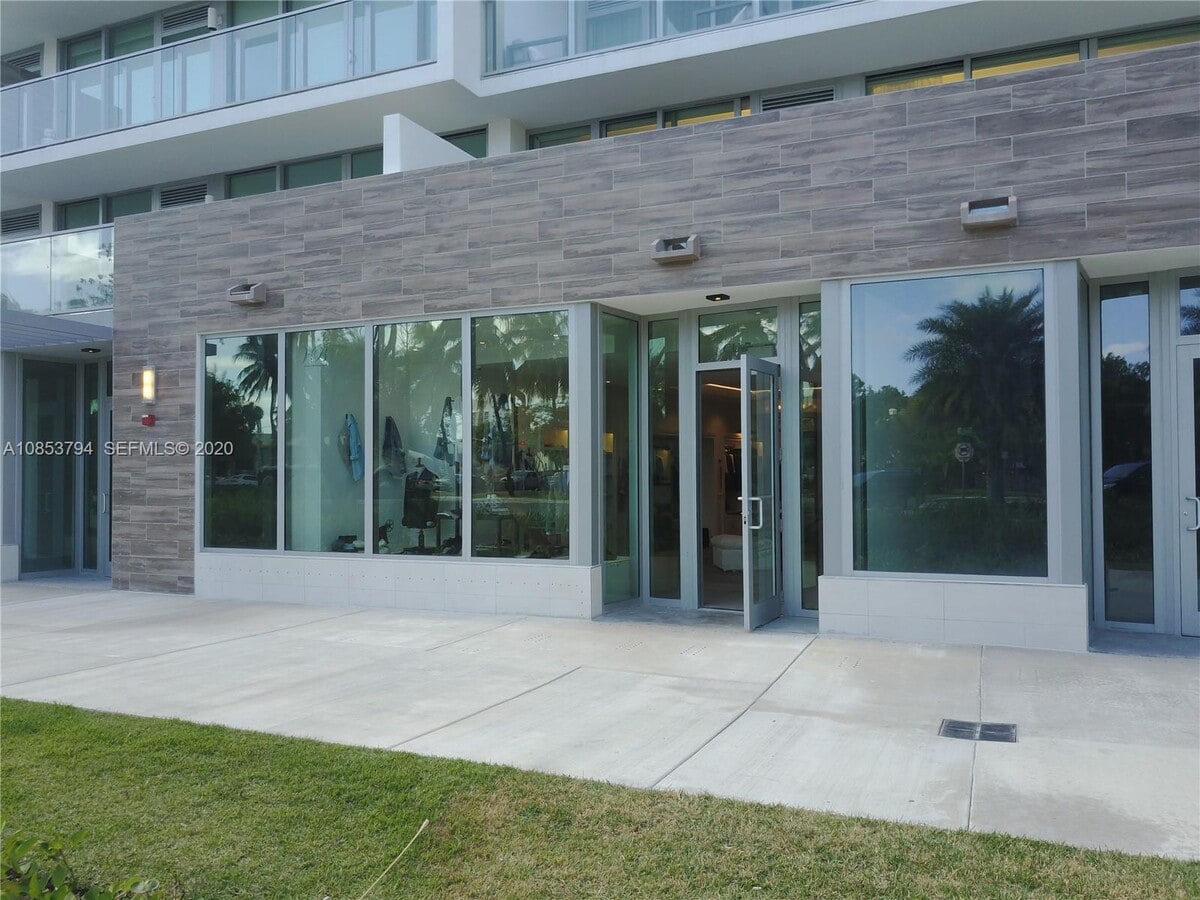 1201 20th St, Miami Beach, FL 33139 - Unit CU-7 - - Interior Photo - Image 2 of 2