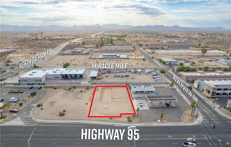 2530 AZ-95, Bullhead City, AZ à vendre - Aérien - Image 1 de 5