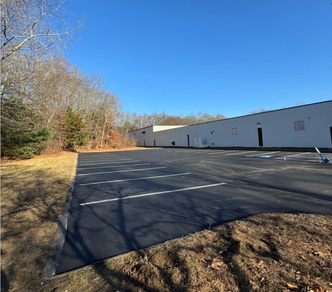 5 Wisconsin Ave, Norwich, CT for sale - Building Photo - Image 3 of 24