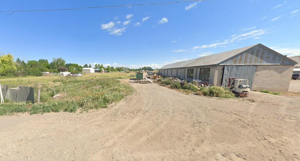 3932 Sunnyside rd, Ammon, ID à vendre - Photo du bâtiment - Image 2 de 2