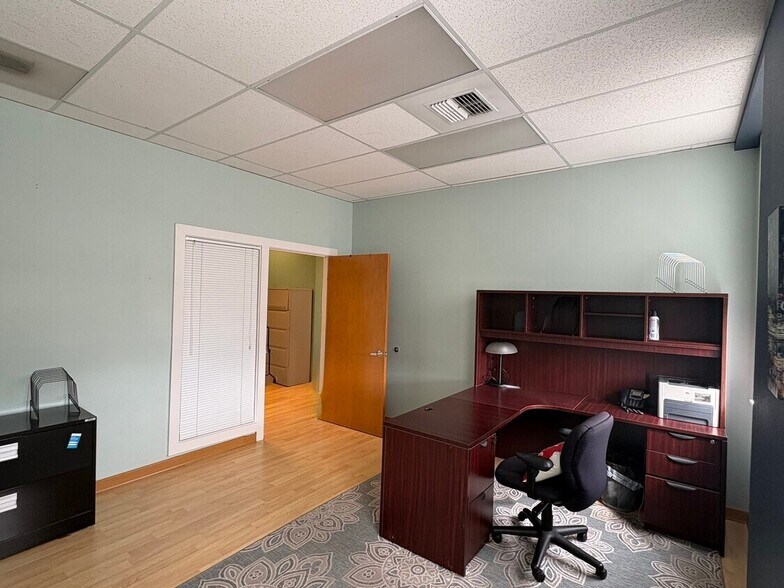 2602 N Proctor St, Tacoma, WA à louer - Photo intérieure - Image 3 de 12