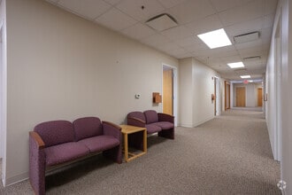 3600 SW Capital Ave, Battle Creek, MI for lease Interior Photo- Image 2 of 13