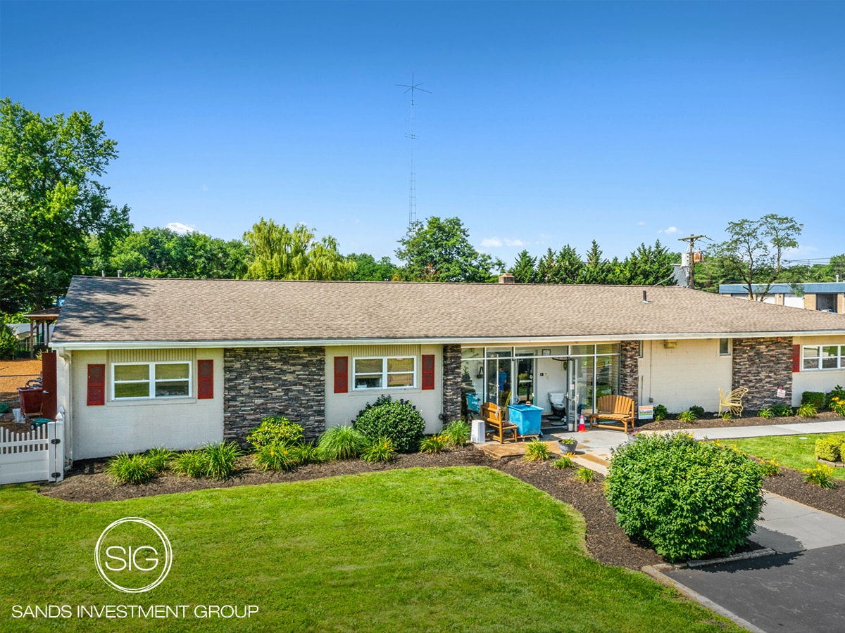 4106 Church Rd, Mount Laurel, NJ à vendre Photo principale- Image 1 de 6