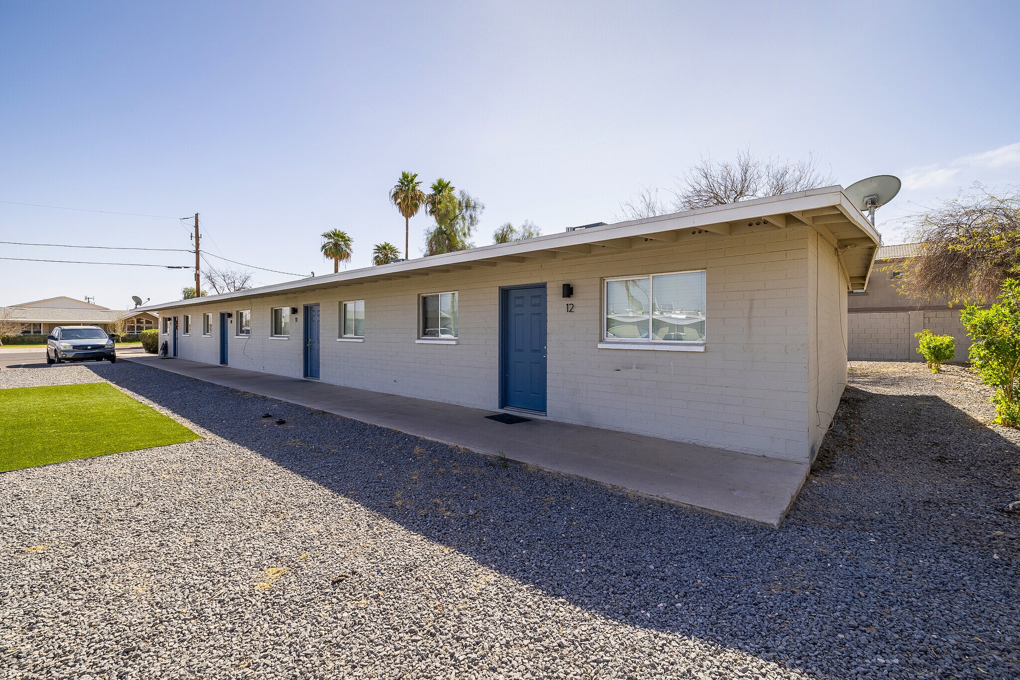5632-5646 S Montezuma St, Phoenix, AZ à vendre Photo du bâtiment- Image 1 de 13