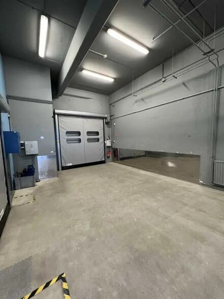 Flex dans Ivry-sur-Seine à louer - Photo intérieure - Image 2 de 8