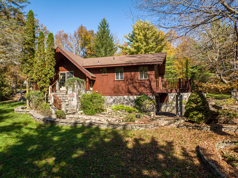 Sheepskin Rd, Jewett, NY à vendre - Photo principale - Image 1 de 13