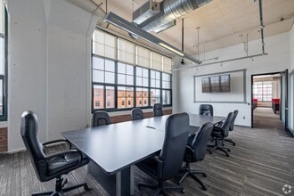 2030-2050 Boul Pie IX, Montréal, QC for lease Interior Photo- Image 2 of 2