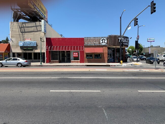 More details for 18501-18507 Sherman Way, Reseda, CA - Office/Retail for Lease