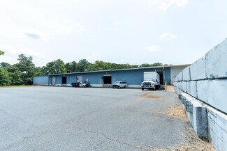 Plus de détails pour 98-B Green Street, Warner Robins, GA - Industriel à vendre