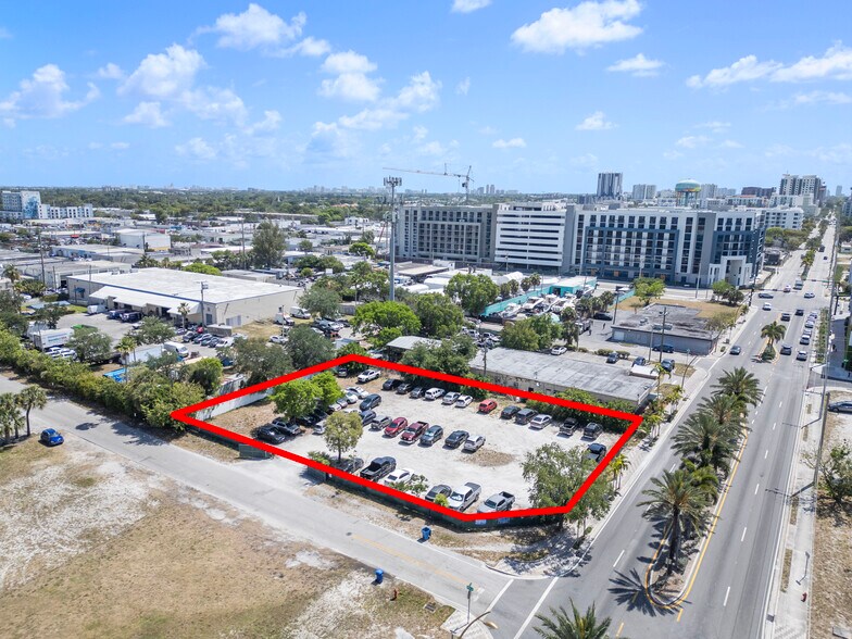 606 NW 8th Ave, Fort Lauderdale, FL à vendre - Photo du bâtiment - Image 2 de 19
