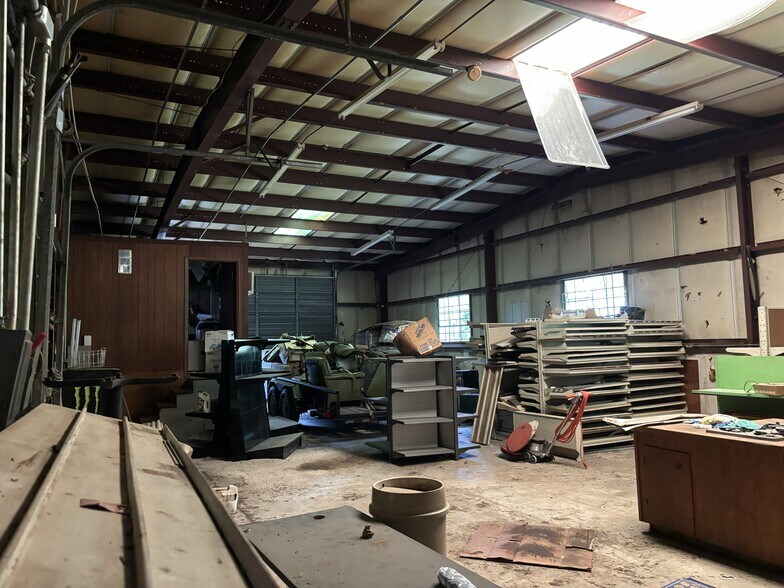 817 US Highway 59, Atlanta, TX for sale - Interior Photo - Image 3 of 3