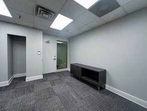 200 Westside Sq, Huntsville, AL for lease Interior Photo- Image 1 of 5
