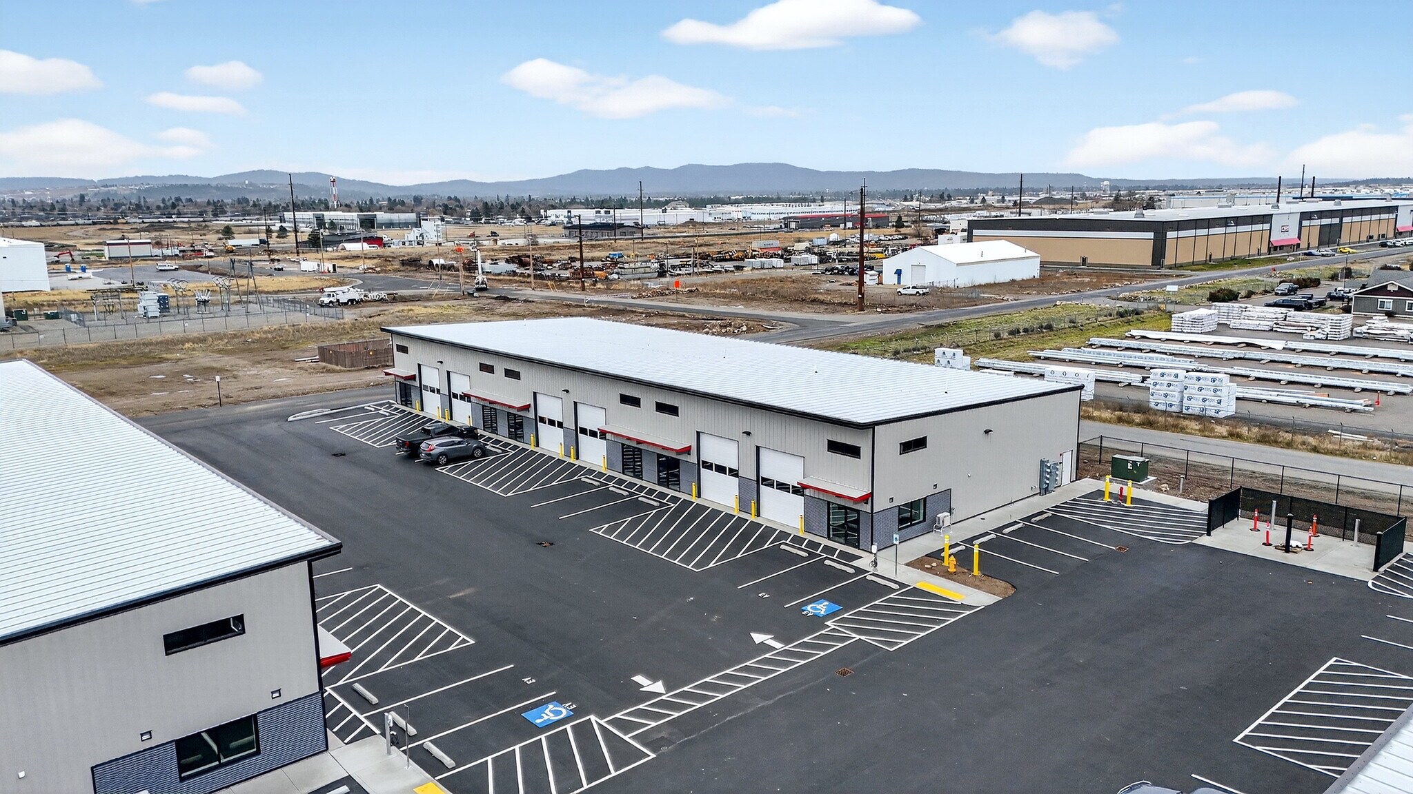 4524 N Barker Rd, Spokane Valley, WA for lease Primary Photo- Image 1 of 6