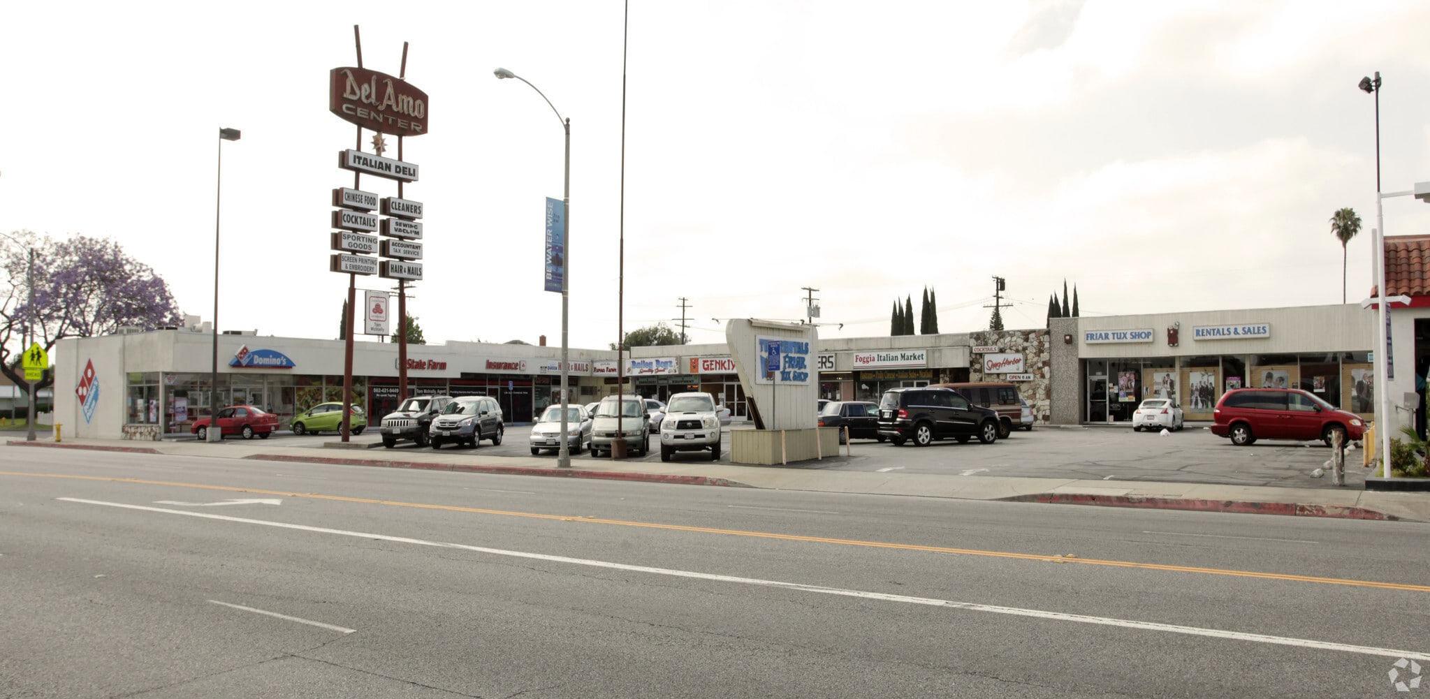 5518-5538 Del Amo Blvd, Lakewood, CA for lease Primary Photo- Image 1 of 5