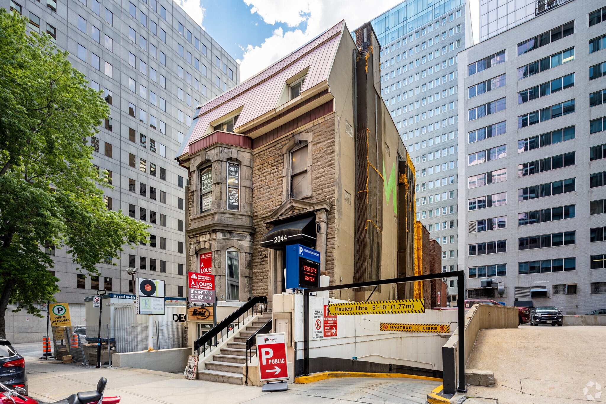 2044 Rue Metcalfe, Montréal, QC for sale Building Photo- Image 1 of 1