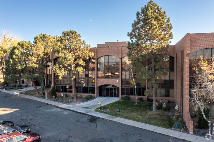 14221 E 4th Ave, Aurora, CO for sale - Primary Photo - Image 1 of 13