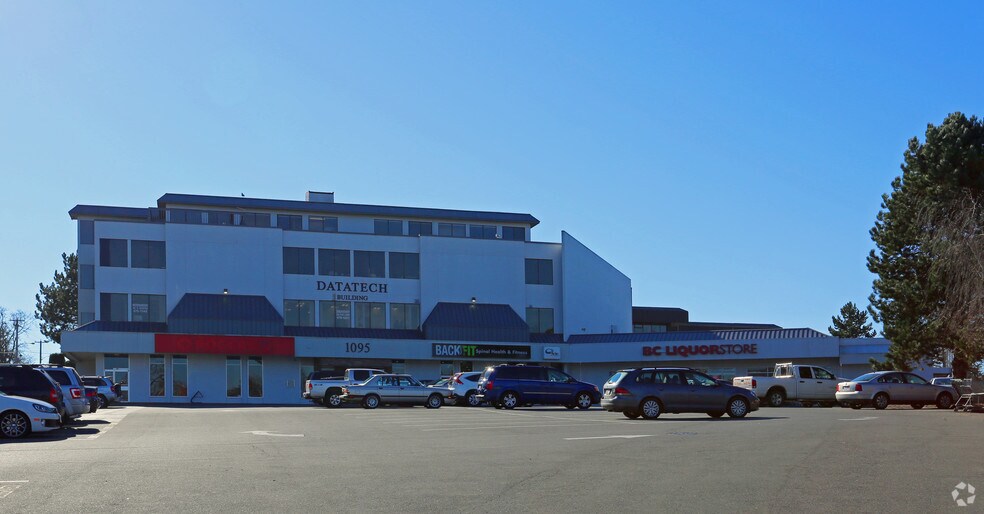 1095 Mckenzie Ave, Saanich, BC à louer - Photo du bâtiment - Image 3 de 7