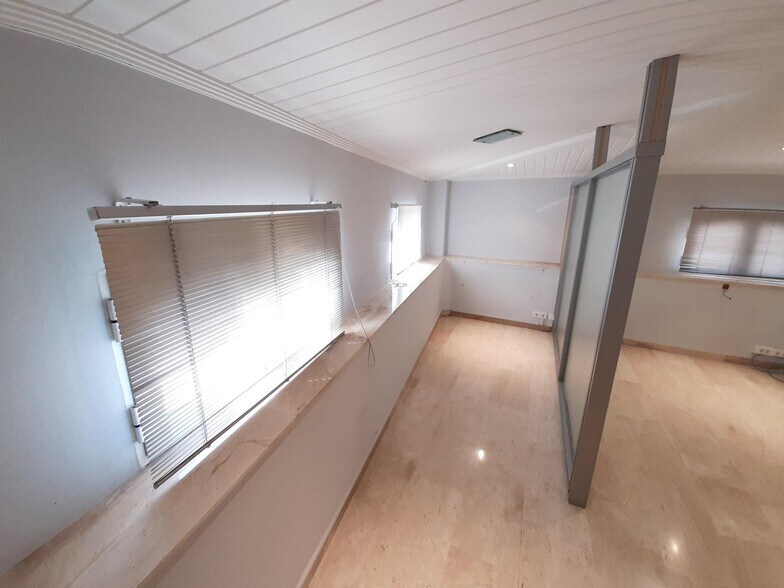 Carrer Escoles Pies, 2, Alzira, Valencia for lease - Interior Photo - Image 3 of 11