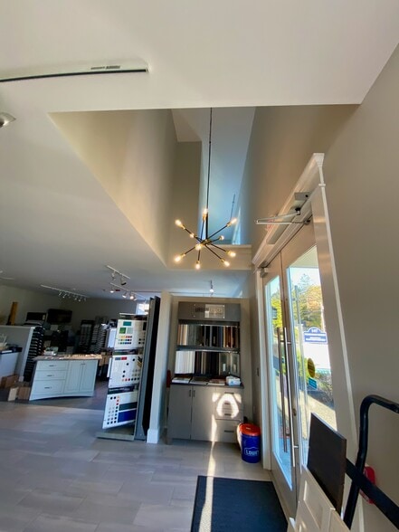 147 Portsmouth Ave, Stratham, NH for lease - Building Photo - Image 3 of 8