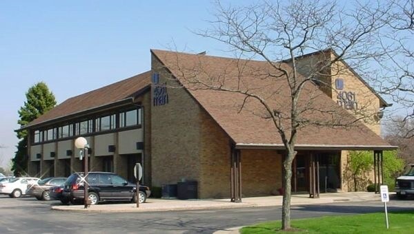 4061 N Main St, Racine, WI à louer - Photo du bâtiment - Image 1 de 10
