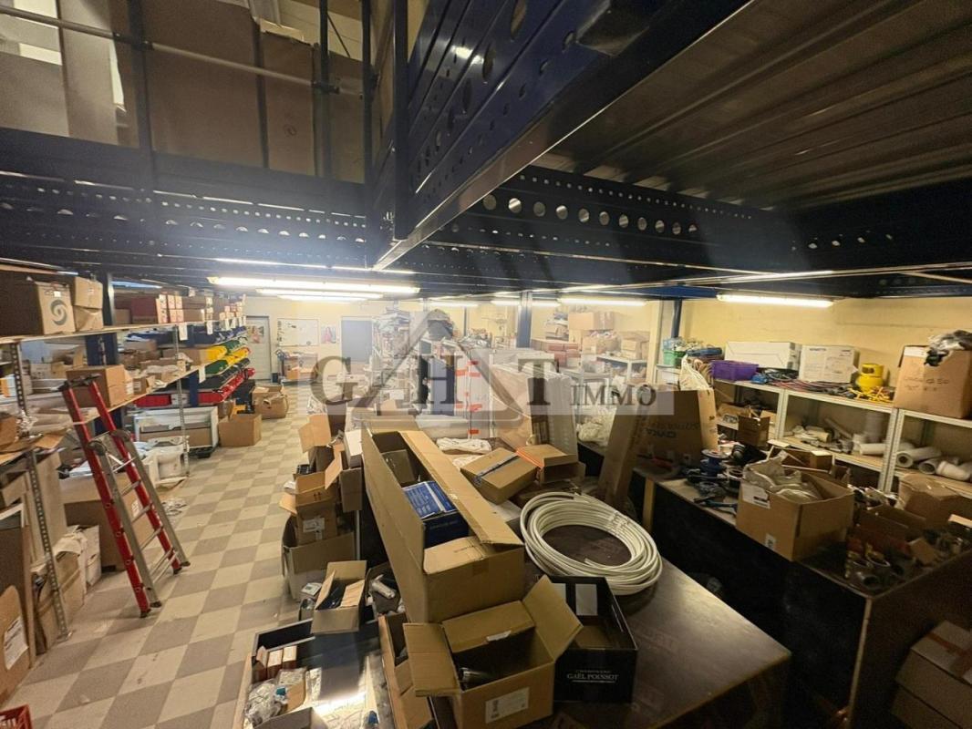 Industrial in Draveil for sale Interior Photo- Image 1 of 17
