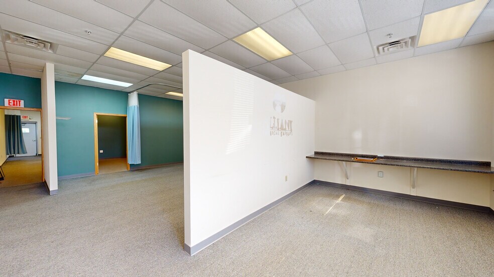 4310-4410 67th Dr, Union Grove, WI à vendre - Numérisation 3D de Matterport - Image 3 de 22