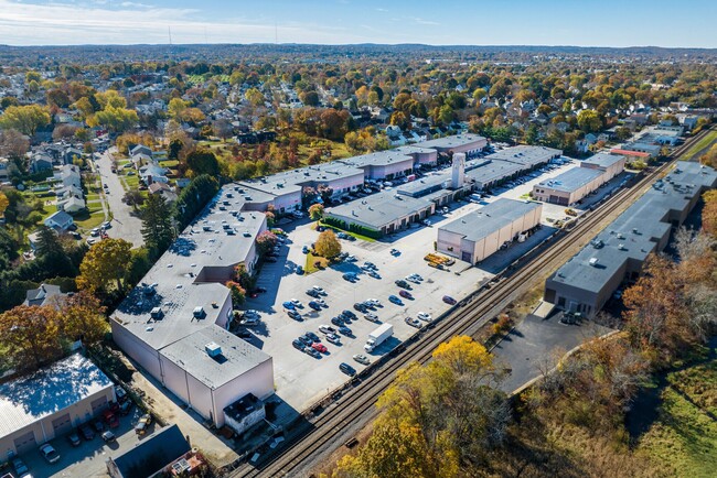 More details for 108 Clematis Ave, Waltham, MA - Flex, Industrial for Lease