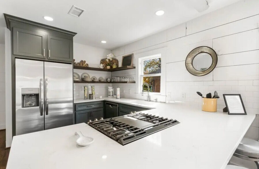 2511 Lipscomb St, Fort Worth, TX à vendre - Photo intérieure - Image 2 de 9