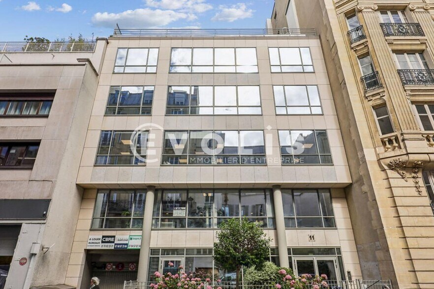 11 Rue Louis - Philippe, Neuilly-sur-Seine à louer - Photo du bâtiment - Image 1 de 14