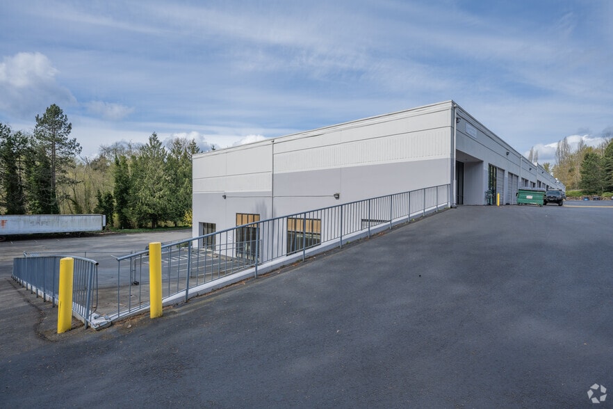 2301-2383 S 200th St, Seatac, WA for lease - Building Photo - Image 3 of 6