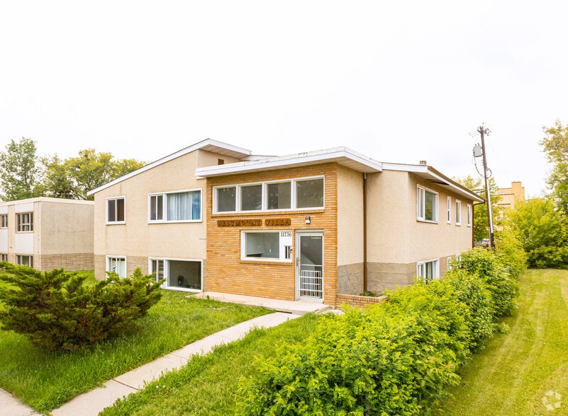 11736 130 St, Edmonton, AB for sale - Primary Photo - Image 1 of 1