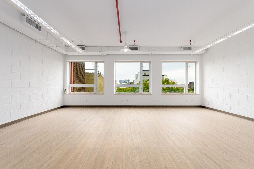 63-65 W 125th St, New York, NY for lease - Building Photo - Image 2 of 17