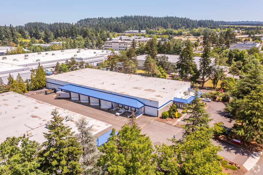 10100 SW Commerce Cir, Wilsonville, OR for lease - Aerial - Image 2 of 6