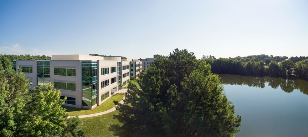 360 Kingsley Park Dr, Fort Mill, SC for lease - Building Photo - Image 2 of 12