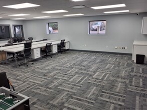 40 Main St, Toms River, NJ for lease Interior Photo- Image 2 of 9