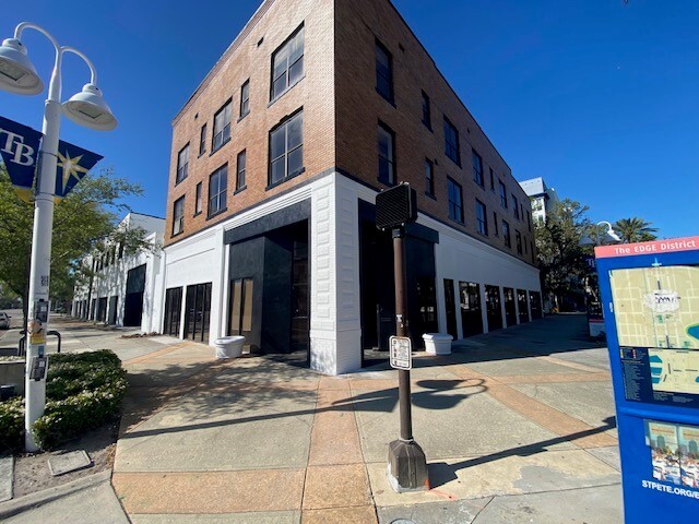 900-912 Central Ave, Saint Petersburg, FL for lease Primary Photo- Image 1 of 11