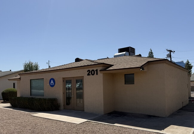 More details for 201 E Osborn Rd, Phoenix, AZ - Office for Sale