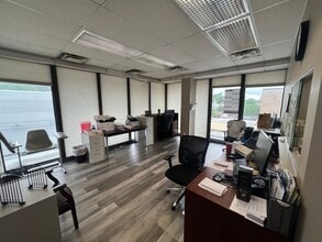 177 N Dean St, Englewood, NJ for lease Interior Photo- Image 2 of 5
