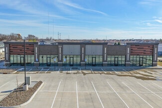 Plus de détails pour 10200 NW 62nd Ave, Johnston, IA - Commerce de détail à louer