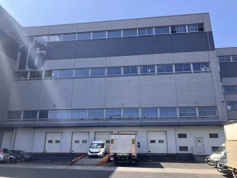 110 Bis Avenue Du Général Leclerc, Pantin à louer - Photo du bâtiment - Image 3 de 10