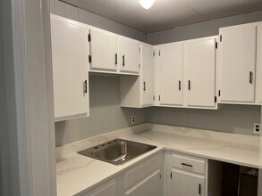 89 W Main St, Merrimac, MA à louer Photo intérieure- Image 2 de 4