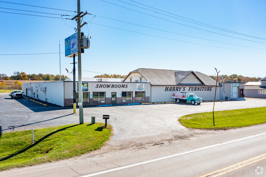 10645 W Michigan Ave, Saline, MI à vendre - Photo du bâtiment - Image 1 de 1