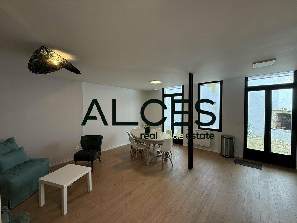Office in Bordeaux for lease Building Photo- Image 1 of 8